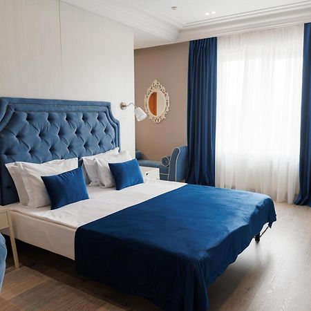 Rivoli Hotel 체르니우치 외부 사진