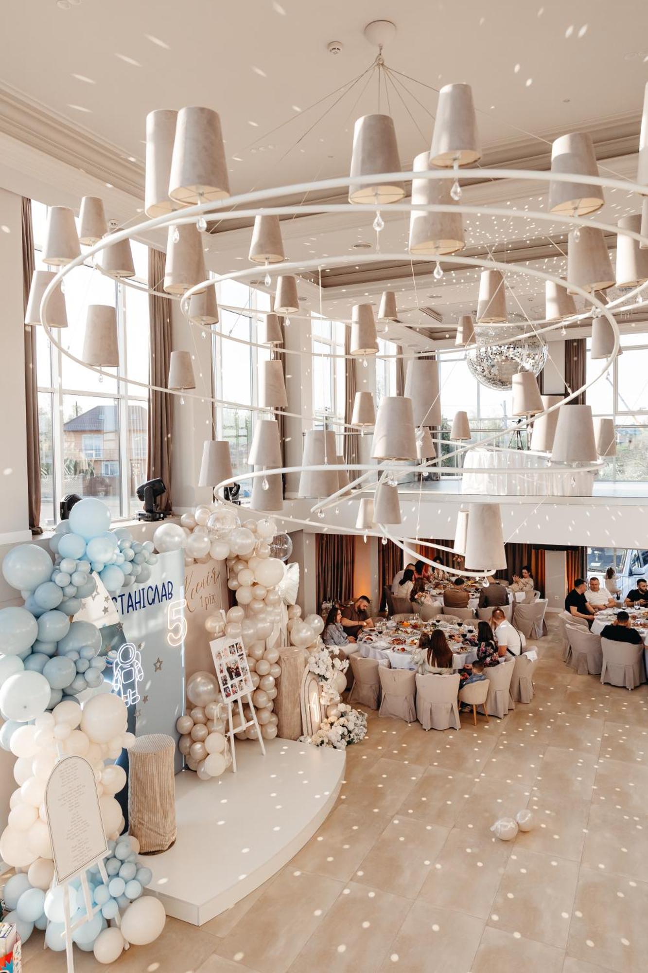 Rivoli Hotel 체르니우치 외부 사진